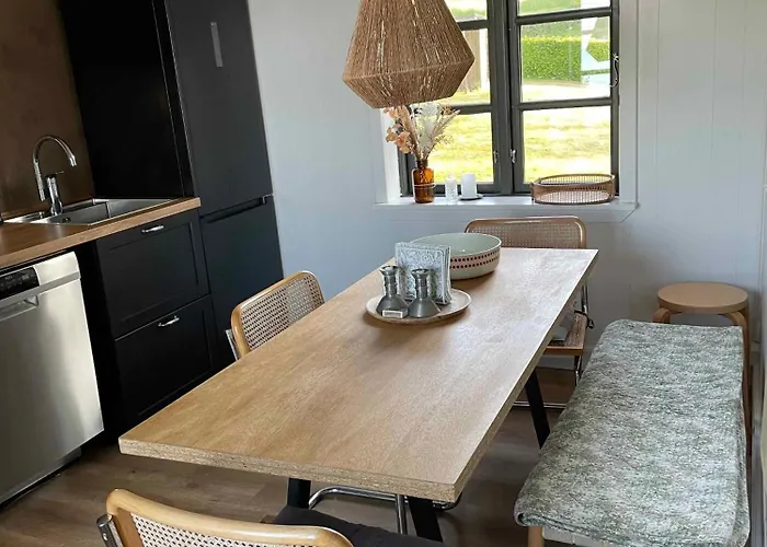 Summer House Gem At Sandkas Semesterbostad